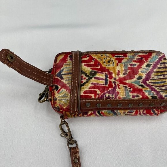 Sakroots Crossbody Phone Wallet  Red Aztec Print Shoulder Strap Brown Trim - Picture 11 of 12